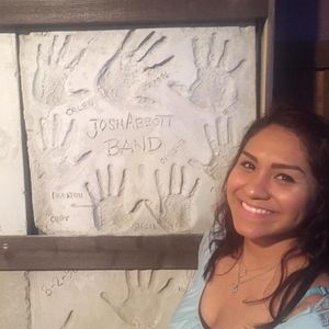 Meet your Posher, Marina